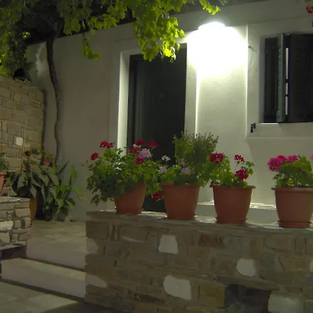 Eleni Dream Village Ubytování v soukromí Páros