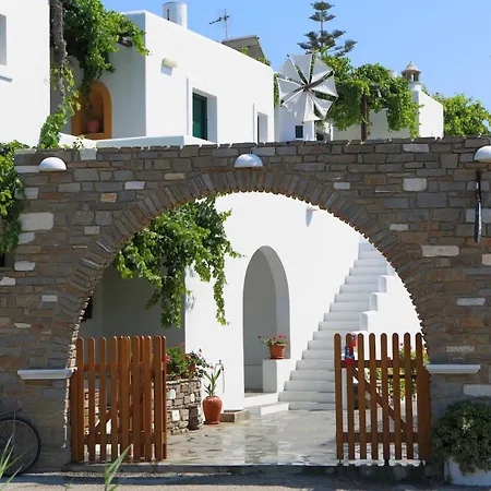 Homestay Eleni Dream Village